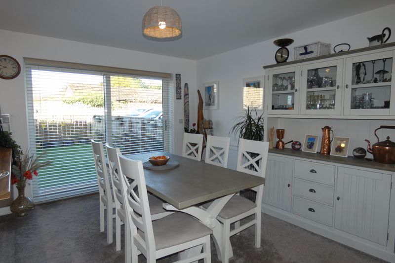Dining Area- click for photo gallery